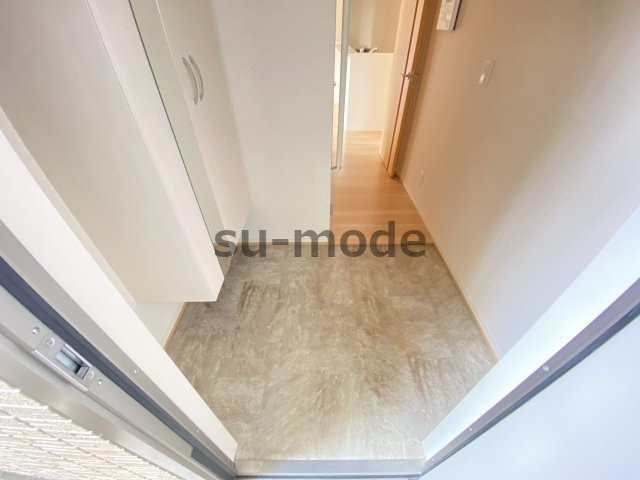 ソフィアコート鳥飼B棟の玄関