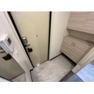 D-residence八幡町の玄関