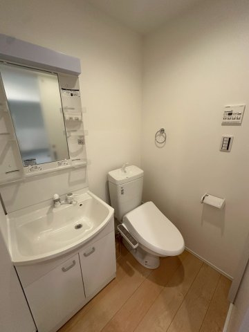 アルサーヴ千葉の洗面所|参考写真別号室