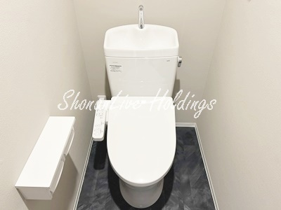 藤沢市弥勒寺３丁目の賃貸マンションのトイレ