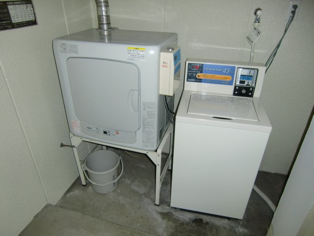 ハイムエスポワールのエントランス