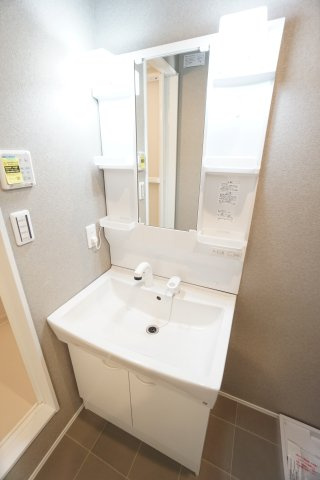 アローズ星久喜の独立洗面台
