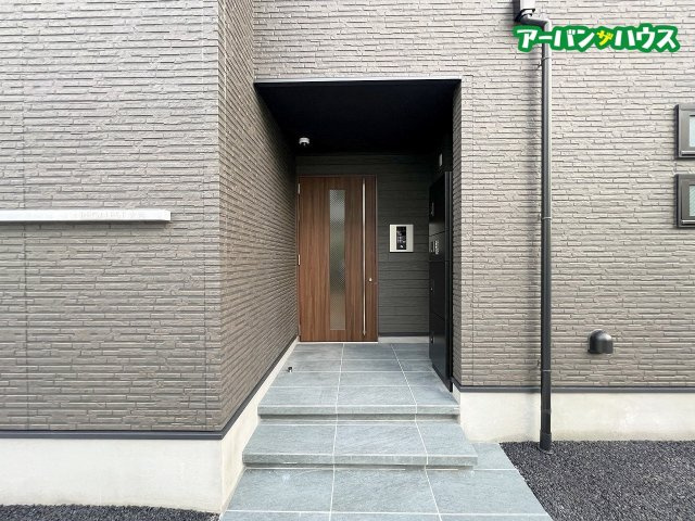 REGALEST 大元のエントランス