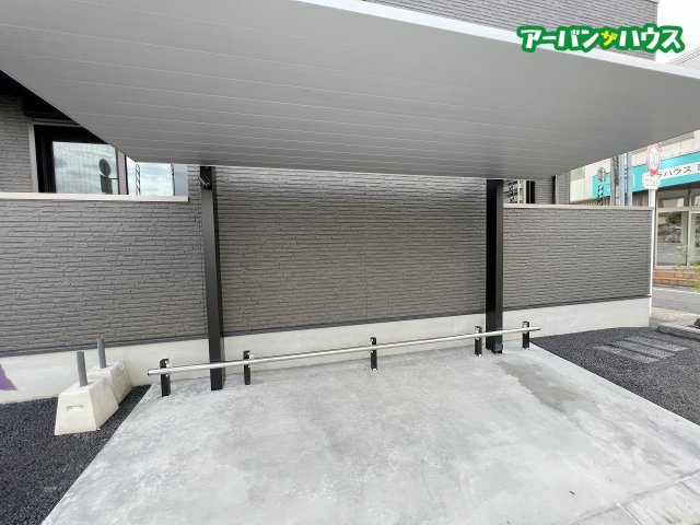 REGALEST 大元の駐車場