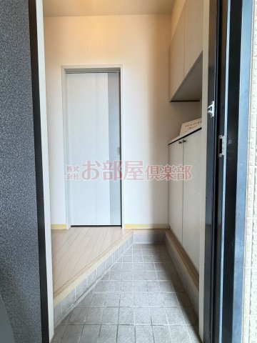 AXIS桑野Ⅲ B棟の玄関|毎日通る玄関はこちらです