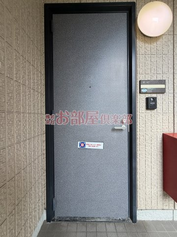 AXIS桑野Ⅲ B棟の玄関|毎日通る玄関はこちらです