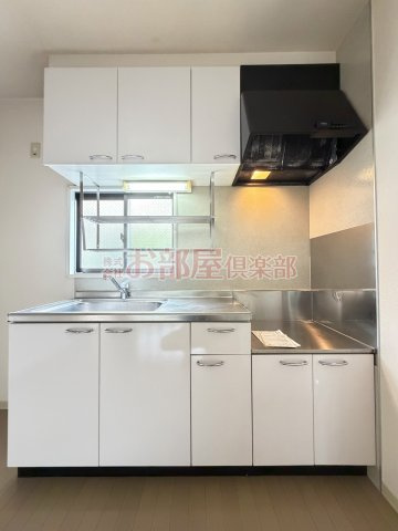 AXIS桑野Ⅲ B棟のキッチン|キッチンでお料理をお楽しみください