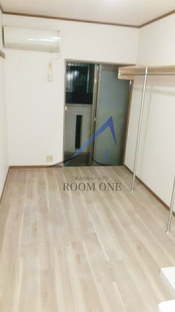 ＬＥＶＩＴＴの居間・リビング|洋室のお部屋です。