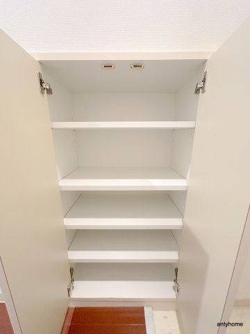 URBAN FLATS中之島　仲介手数料無料の収納
