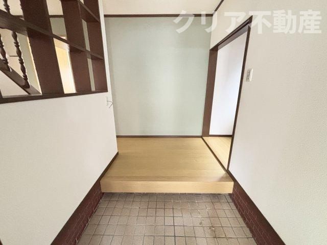 【玄関】 | 高崎市新町リフォーム済み中古住宅