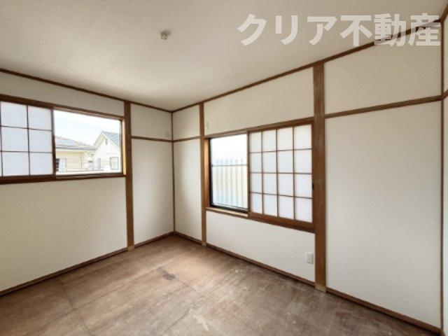 【和室】 | 高崎市新町リフォーム済み中古住宅 | ※和室現況（畳表替え中）