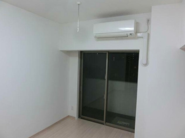 ガリシア新御徒町の居間・リビング