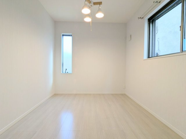 江東区亀戸７丁目の戸建の子供部屋|～居室写真～