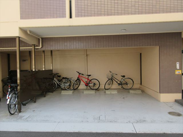 ロワイヤル千種｜名古屋市の賃貸ならMy賃貸の駐車場|ロワイヤル千種