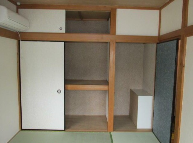 コーポ朝倉A棟の収納