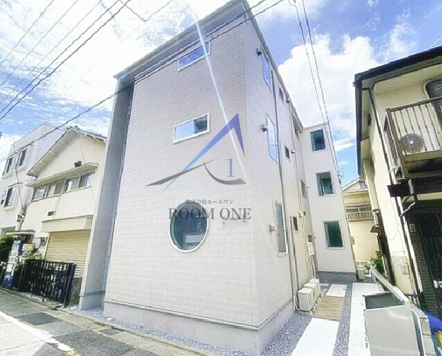 アルクトス志村坂上