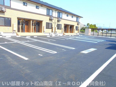 【駐車場】 | ドミール南吉田