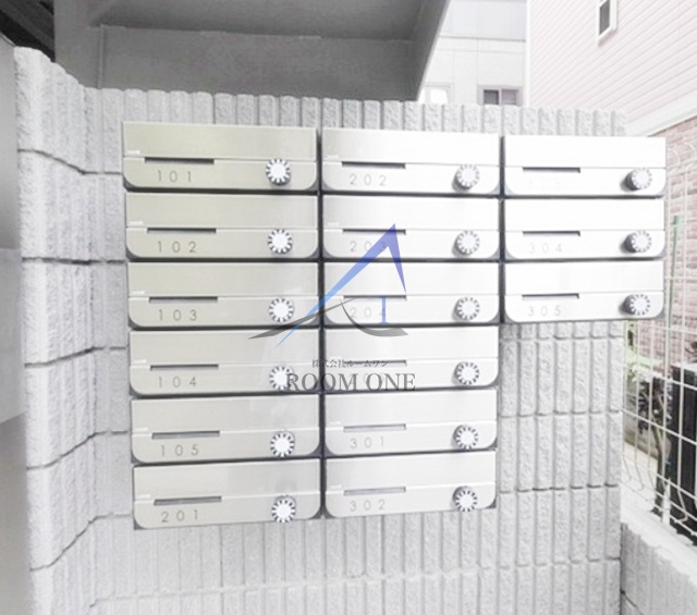 ファーストサウザンのその他共用部分|集合ポストです。