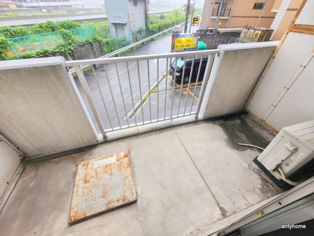 メゾンサクラ9　仲介手数料無料のバルコニー