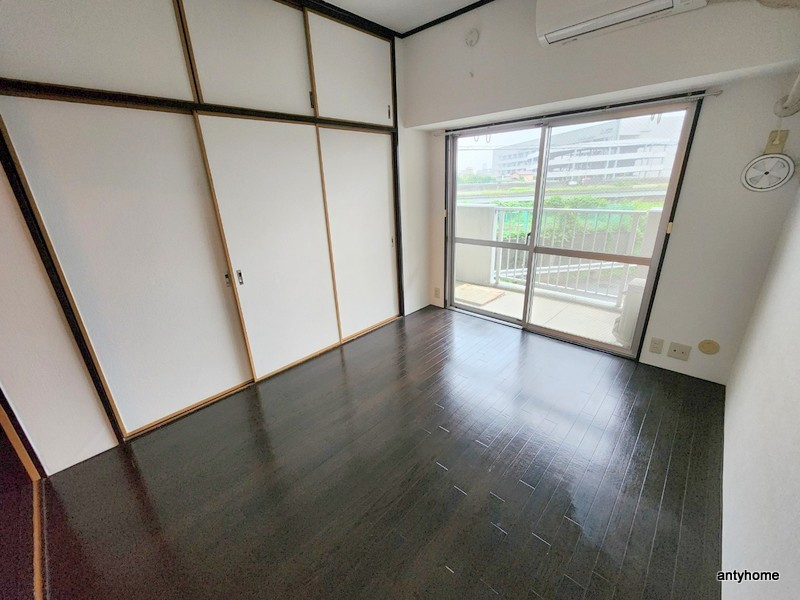 メゾンサクラ9　仲介手数料無料の寝室