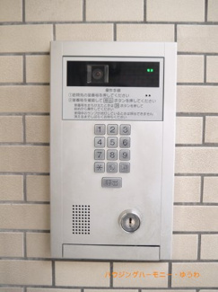 【その他共用部分】 | オートロックがついていますので、セキュリティ面でも安心です。