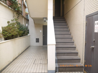 【その他共用部分】 | お部屋までは、階段利用となります！毎日利用することで、健康が保てます！