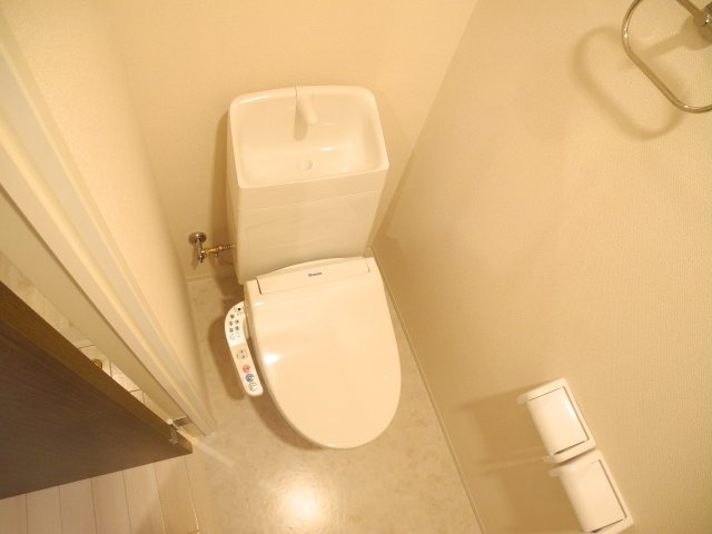 KO OLINAのトイレ