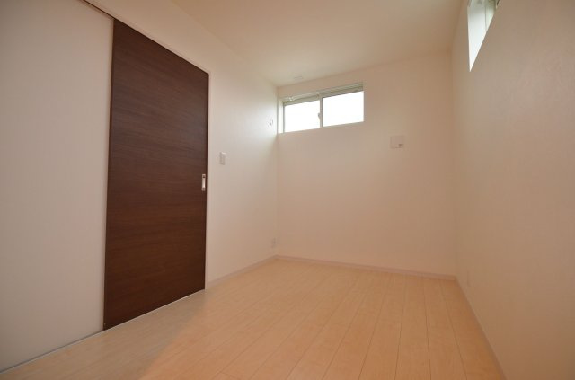 エリーナプラザ梅林駅前Ⅱの居間・リビング