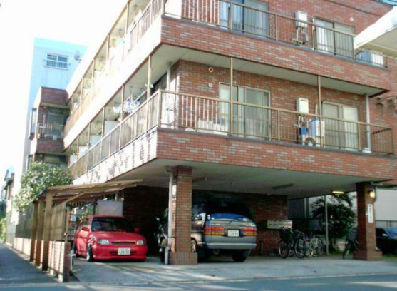 第一伸和マンション