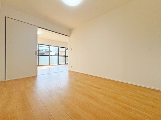 グラン・コート多賀城弐番館の洋室