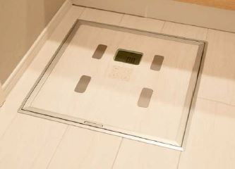【設備】 | ライオンズアーバンシティ木場 | ステルスヘルスメーター（体組成計を組み込んだ健康管理ができる床材 スマホ等で閲覧可）