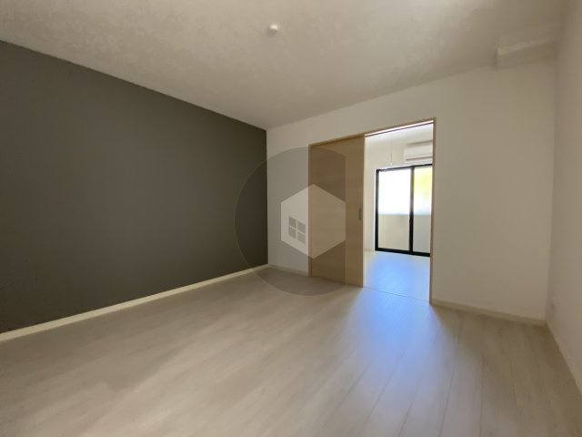 badge tomoi Est4の居間・リビング