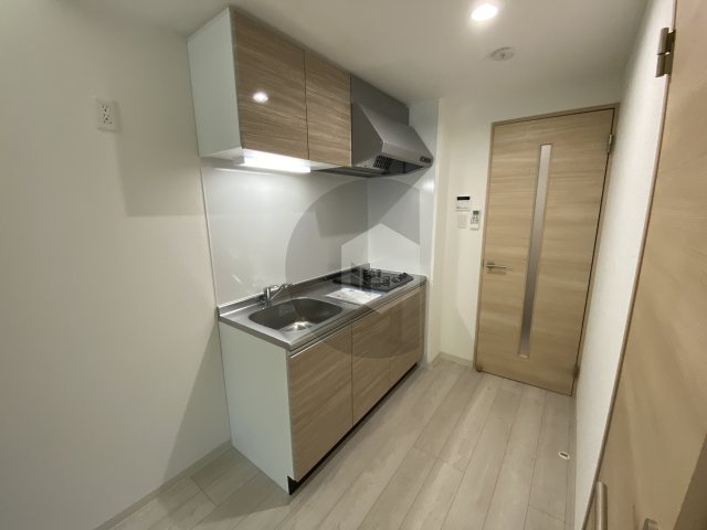 badge tomoi Est4のキッチン