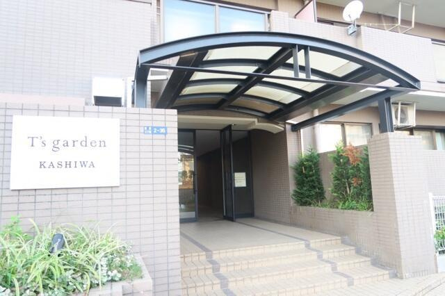 Ｔ’ｓ　ｇａｒｄｅｎ柏のエントランス| 