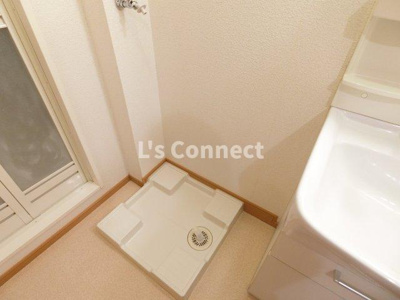 【設備】 | グレースヴィル | 室内洗濯機置き場には排水パン付き。