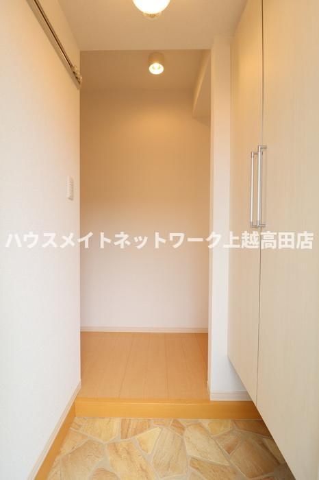 グランシャトー Ｂの玄関|玄関