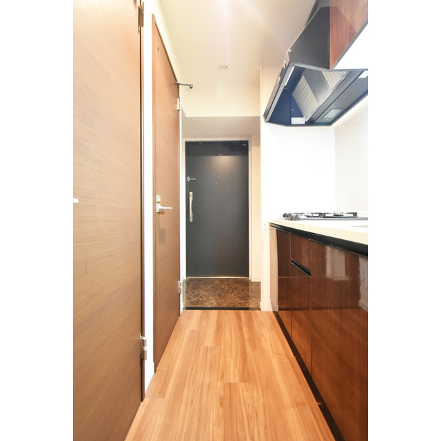 スプランディッド淀屋橋DUEの玄関