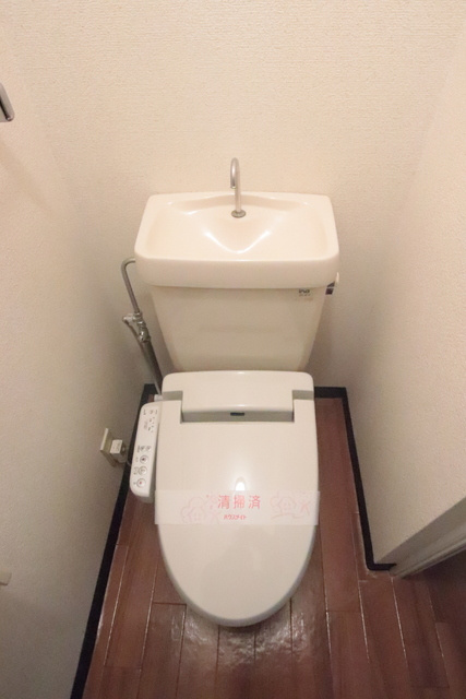 温水洗浄便座