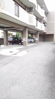 【駐車場】 | プレジール古国府