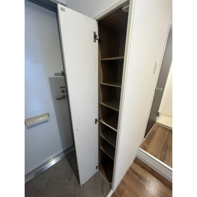 【玄関】 | リルームス浜脇 | ※別部屋の写真となります