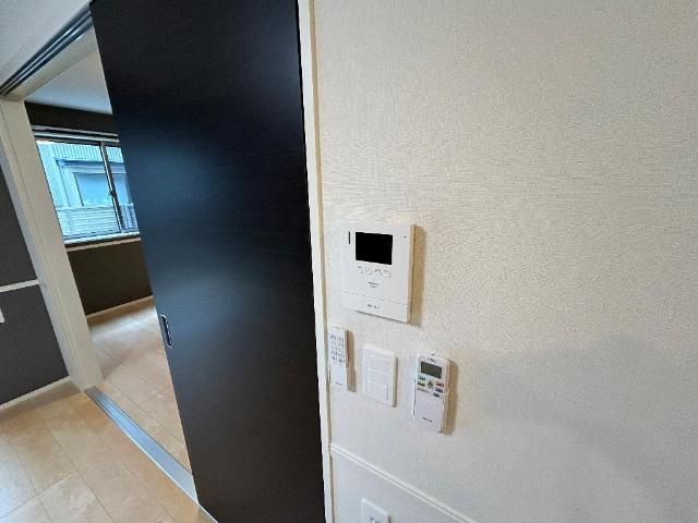 富山市山室新築アパートの内装|カメラ付インターホン（イメージ）