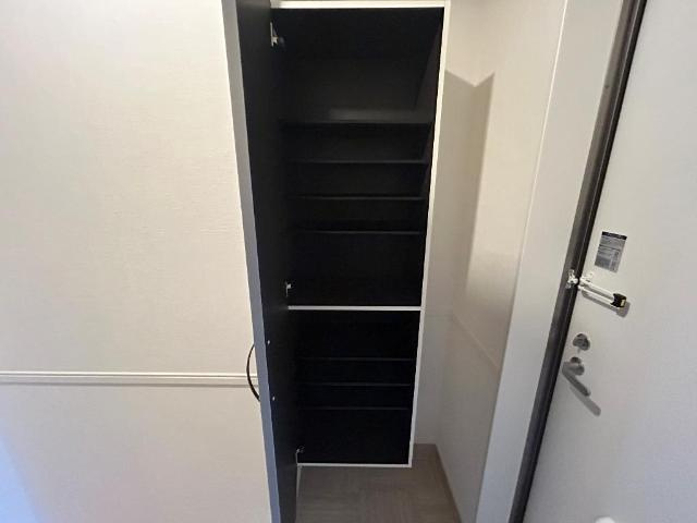 富山市山室新築アパートの収納|下駄箱（イメージ）