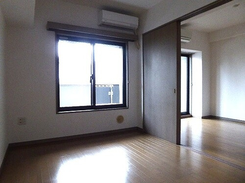 ライオンズマンション白金台の居間・リビング|リビングダイニング　※前回募集時2023年11月撮影