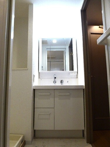 ライオンズマンション白金台の洗面所|洗面台　※前回募集時2023年11月撮影