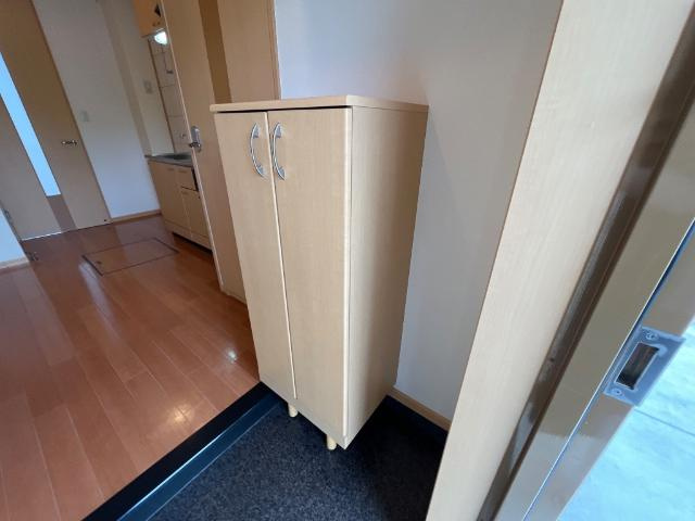 オレンジビレッジの収納|下駄箱