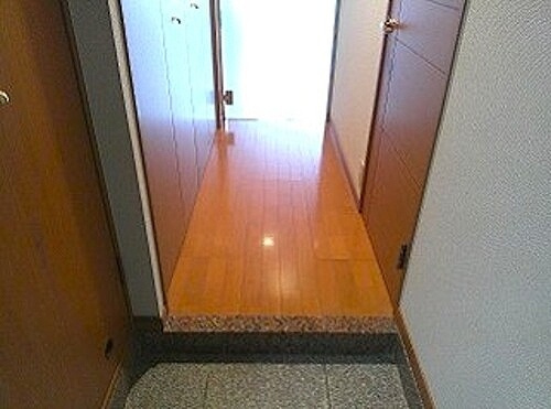 ピュアドームベイサイド博多の玄関|下駄箱