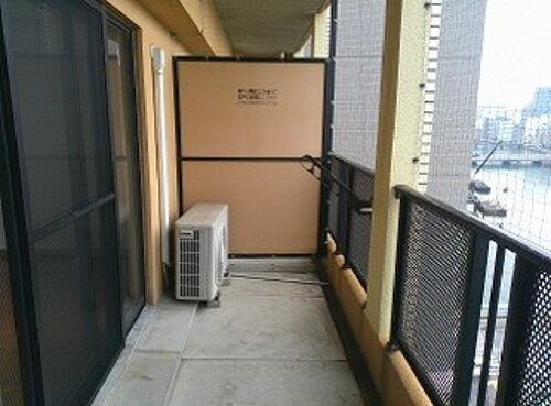 ピュアドームベイサイド博多のバルコニー|バルコニー