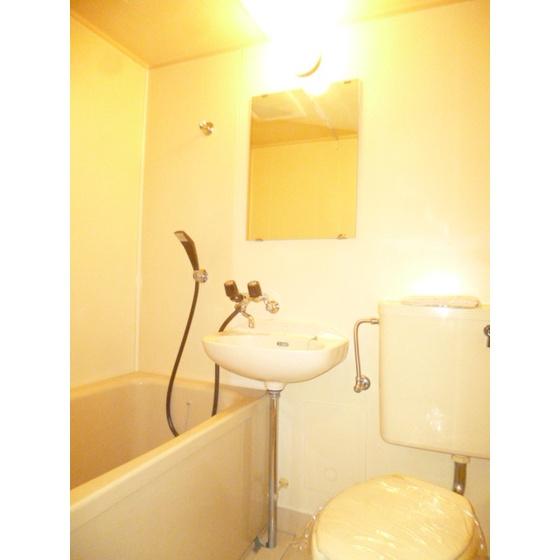 サニーハイムの浴室