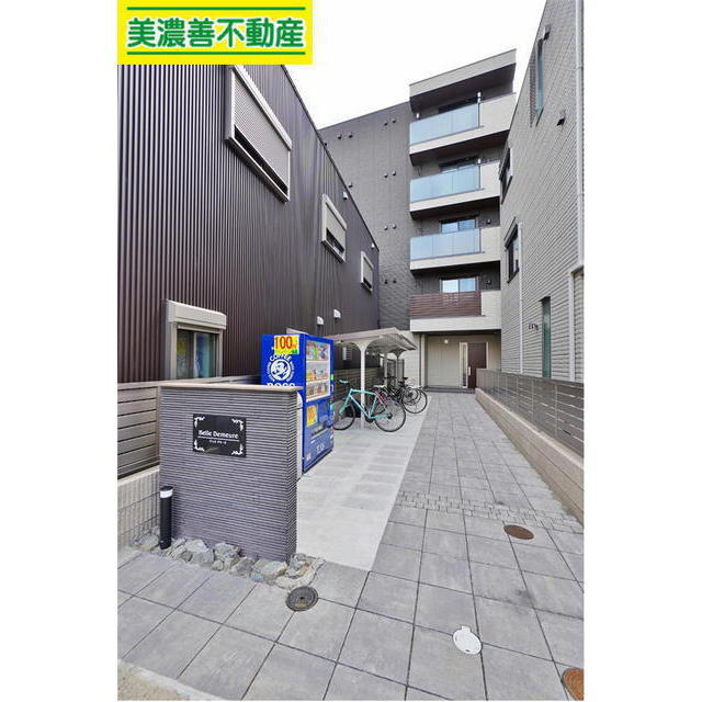 ヴェルドミールの外観|お問い合わせは美濃善不動産駅前店へ！