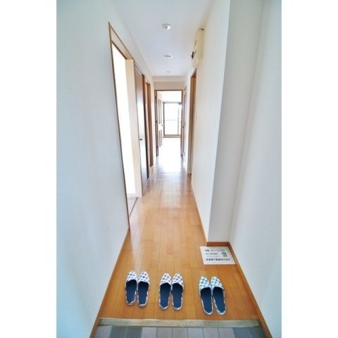 ジェントリィ北一色Ⅱの内装|廊下